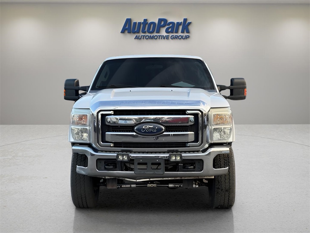 2014 Ford F-250 XLT photo 2