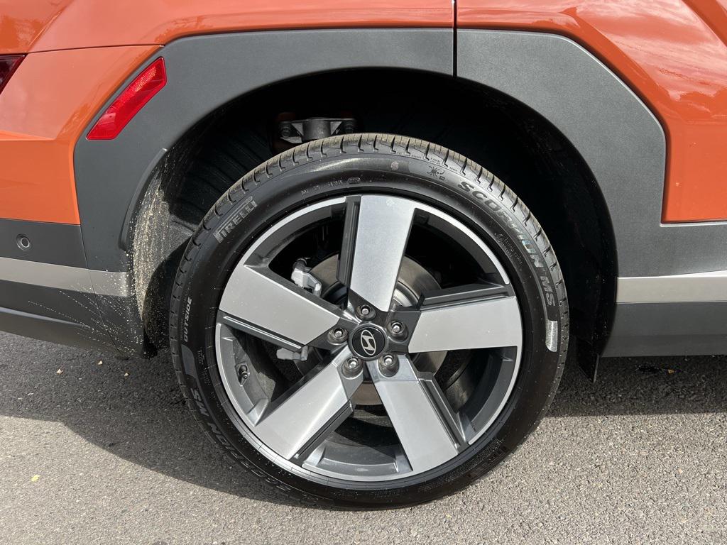 2026 Hyundai Santa Fe Limited photo 4