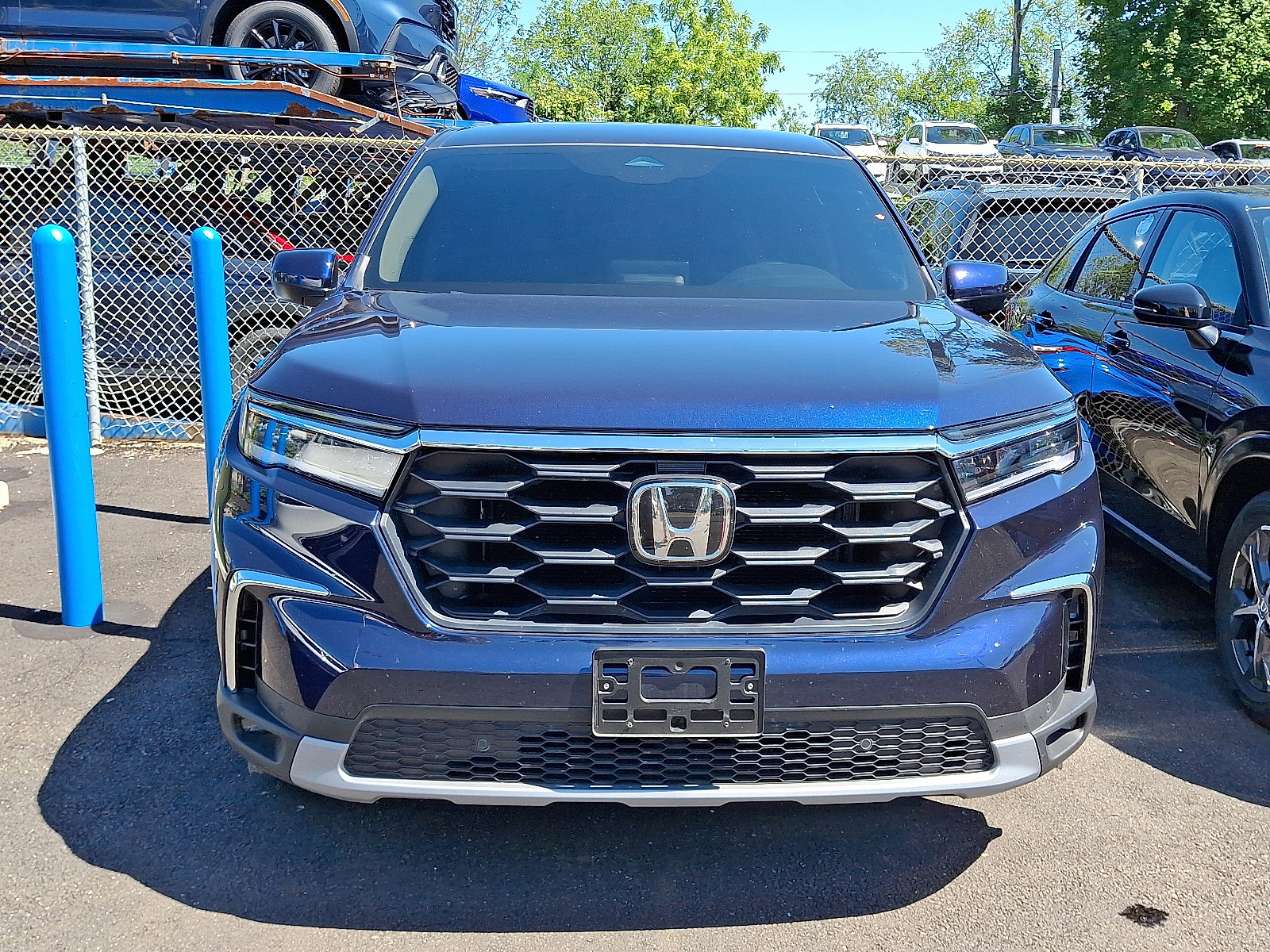 2025 Honda Pilot EX-L photo 2