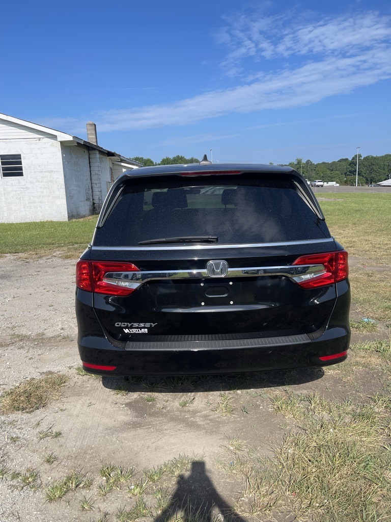 2019 Honda Odyssey EX-L photo 3