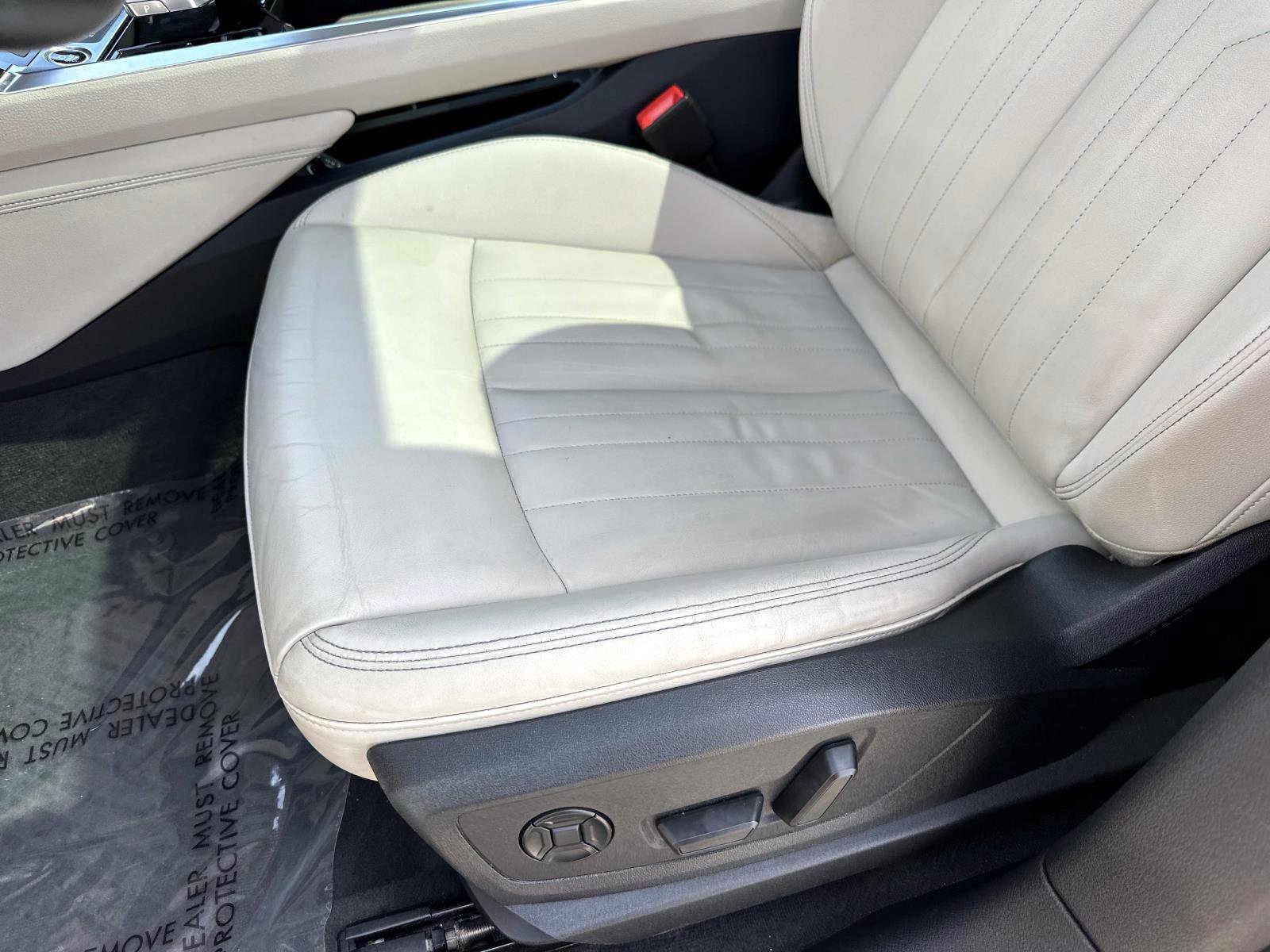 2021 Audi e-tron Premium photo 20