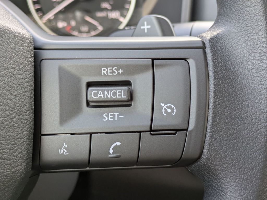 2026 Nissan Rogue S photo 17