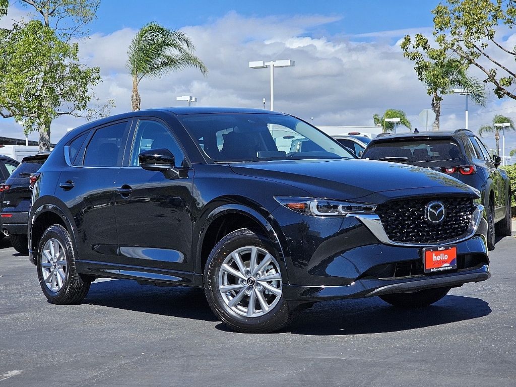 2025 Mazda CX-5 2.5 S Preferred photo 2