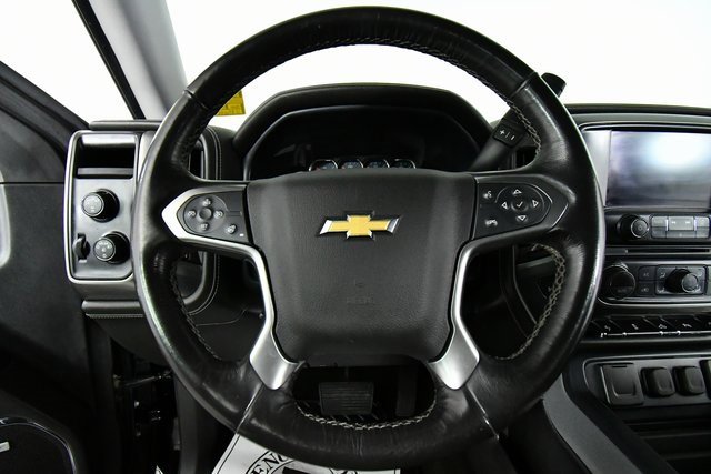 2018 Chevrolet Silverado 1500 LTZ photo 2