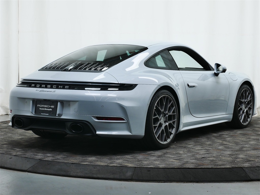 2025 Porsche 911 S photo 7