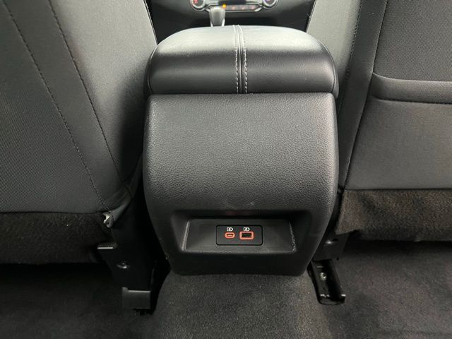 2024 Nissan Altima 2.5 SV photo 33