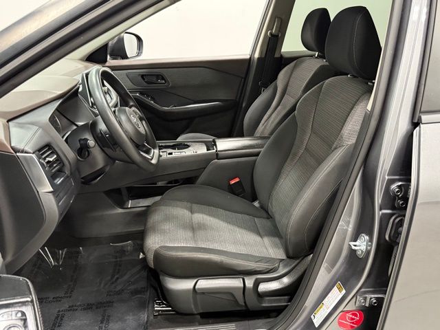 2021 Nissan Rogue S photo 9