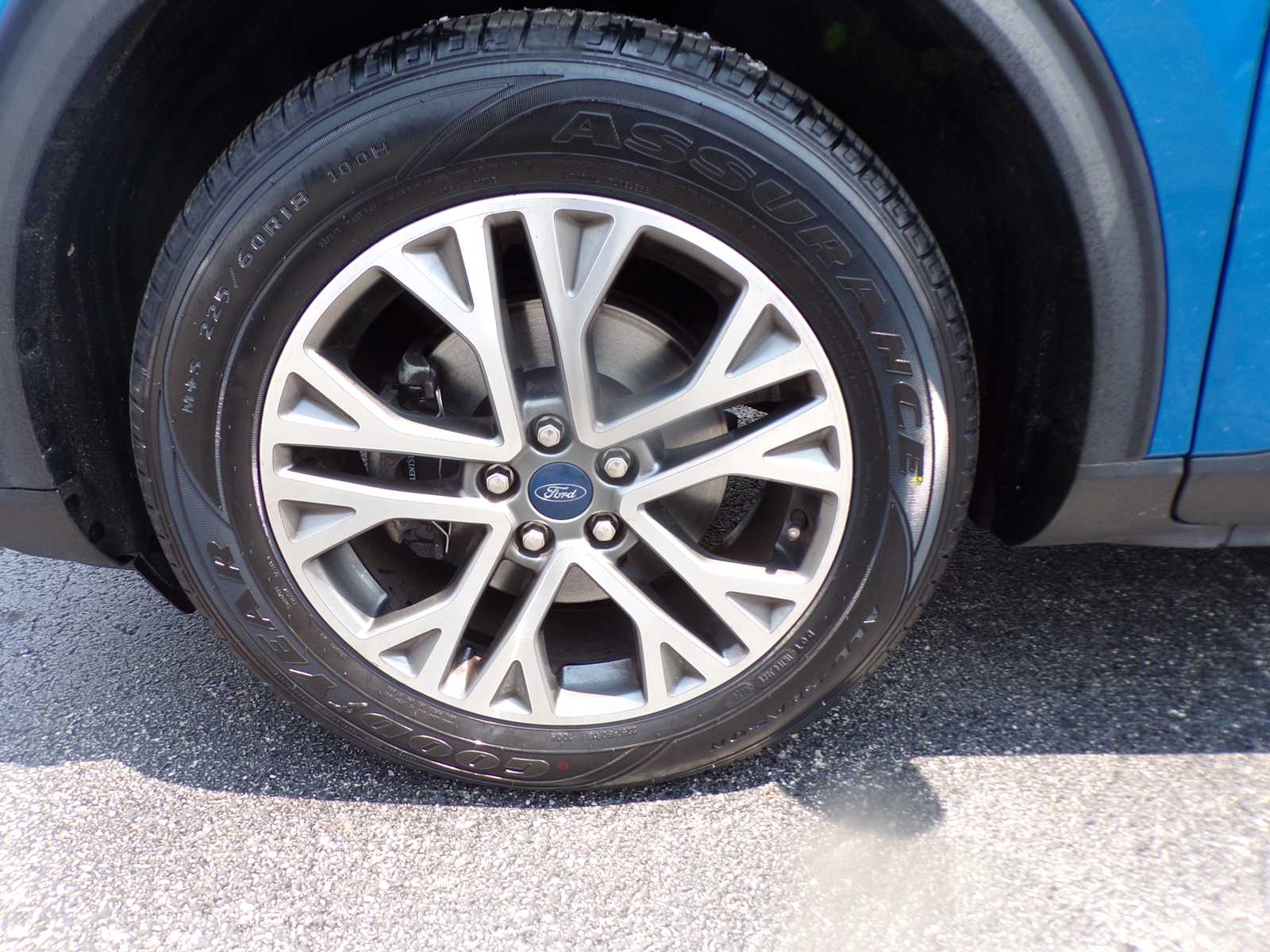 2021 Ford Escape SEL photo 20