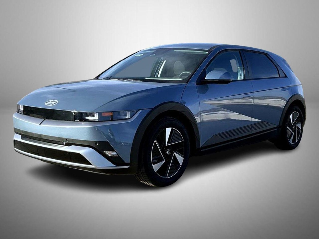 2026 Hyundai IONIQ 5 SE's photo