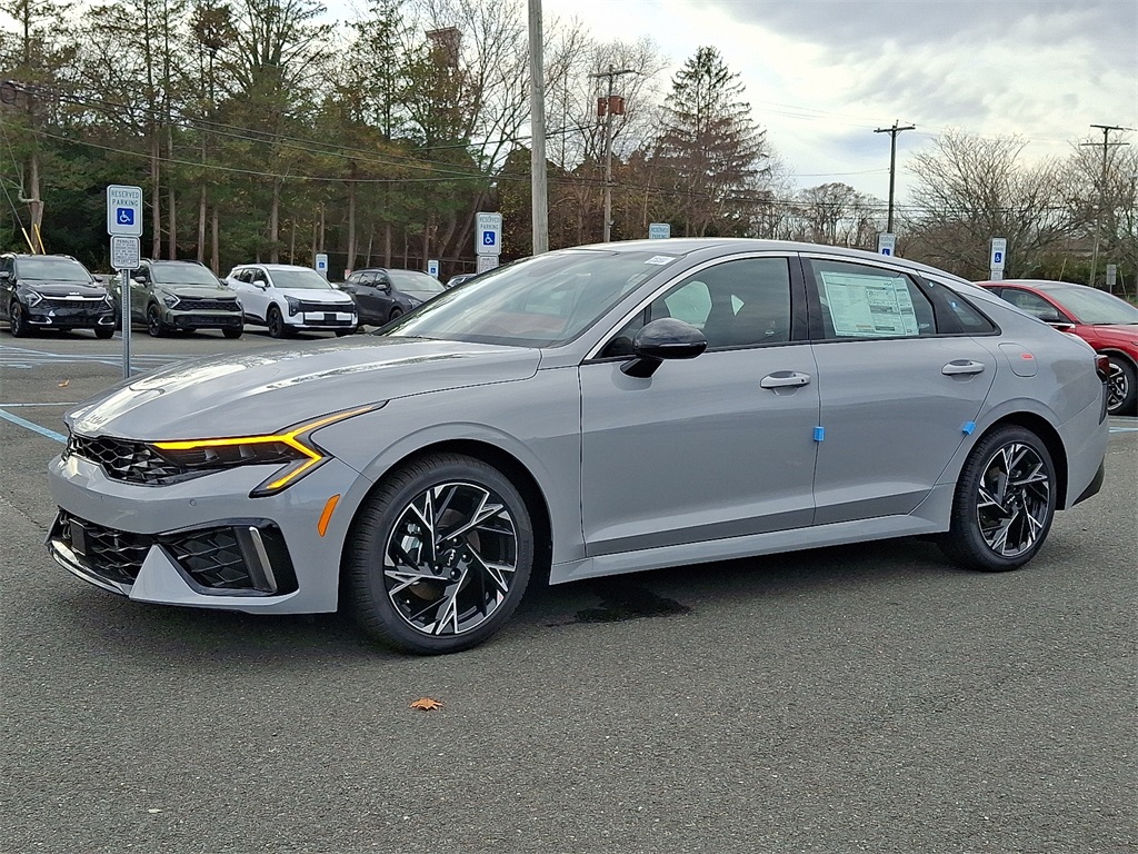 2026 Kia K5 GT-Line photo 2