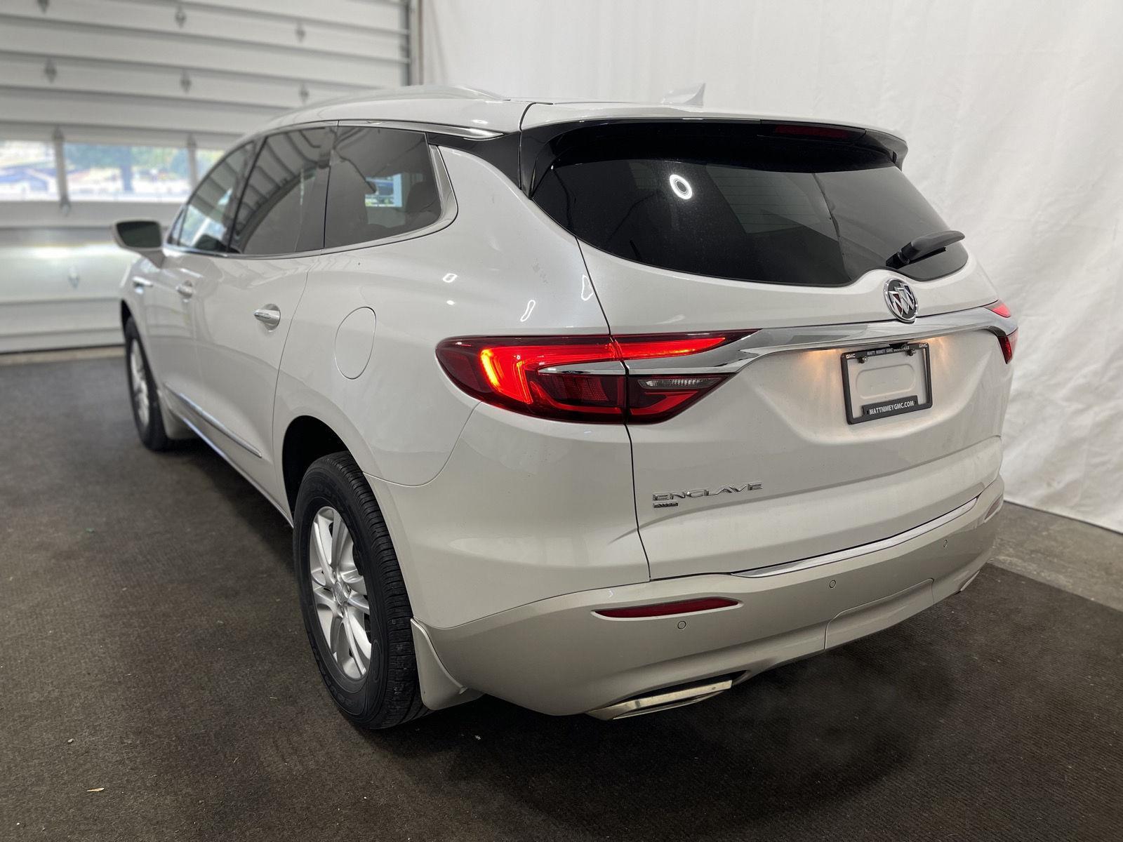 2020 Buick Enclave Essence photo 4