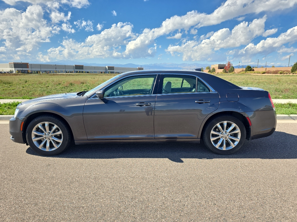 Used 2016 Chrysler 300 Limited with VIN 2C3CCARGXGH157300 for sale in Loveland, CO