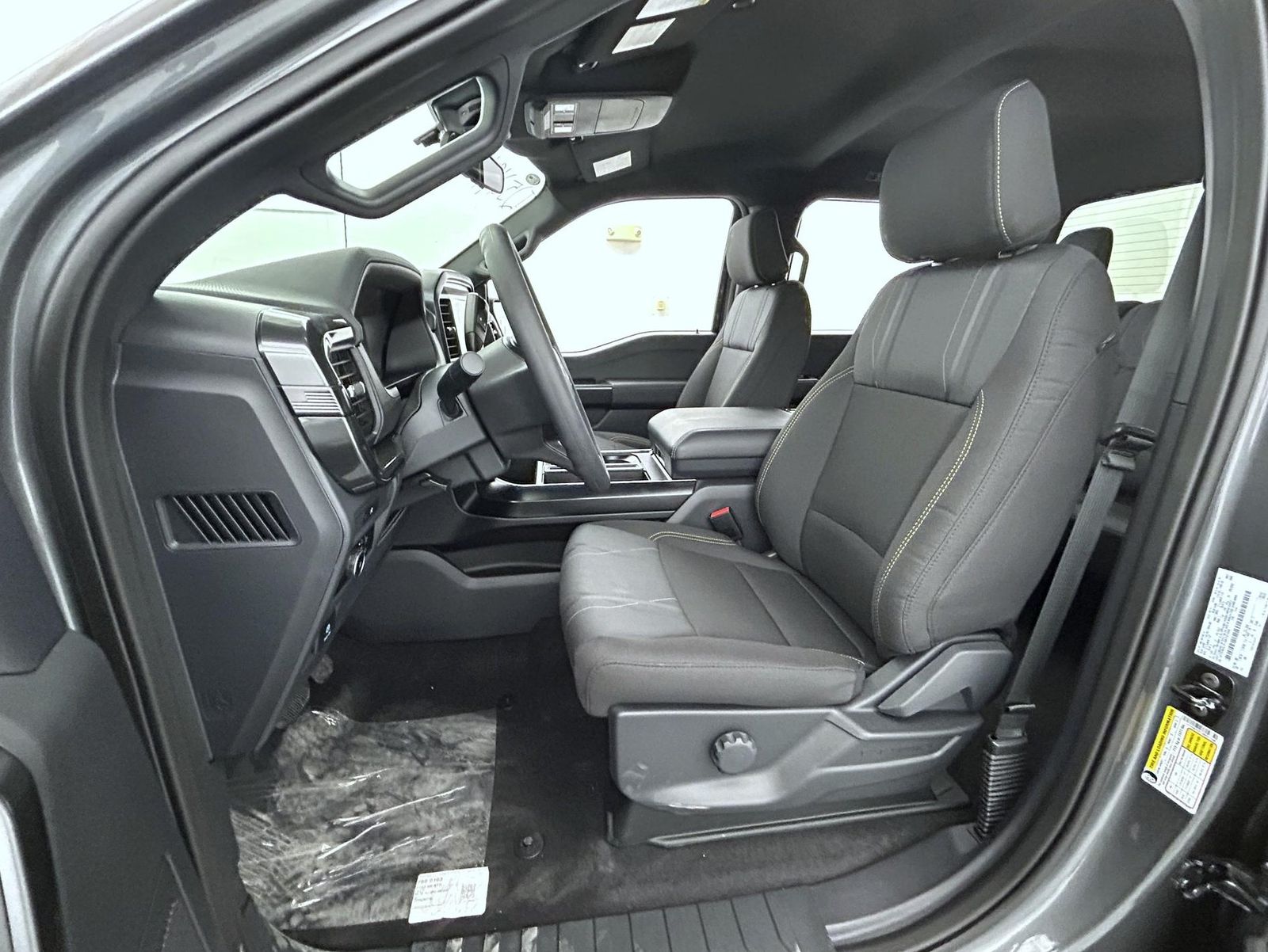 2025 Ford F-150 STX photo 10