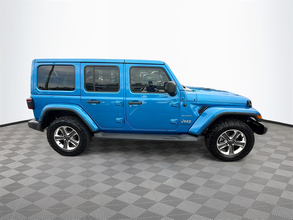 2022 Jeep Wrangler Unlimited Sahara photo 4