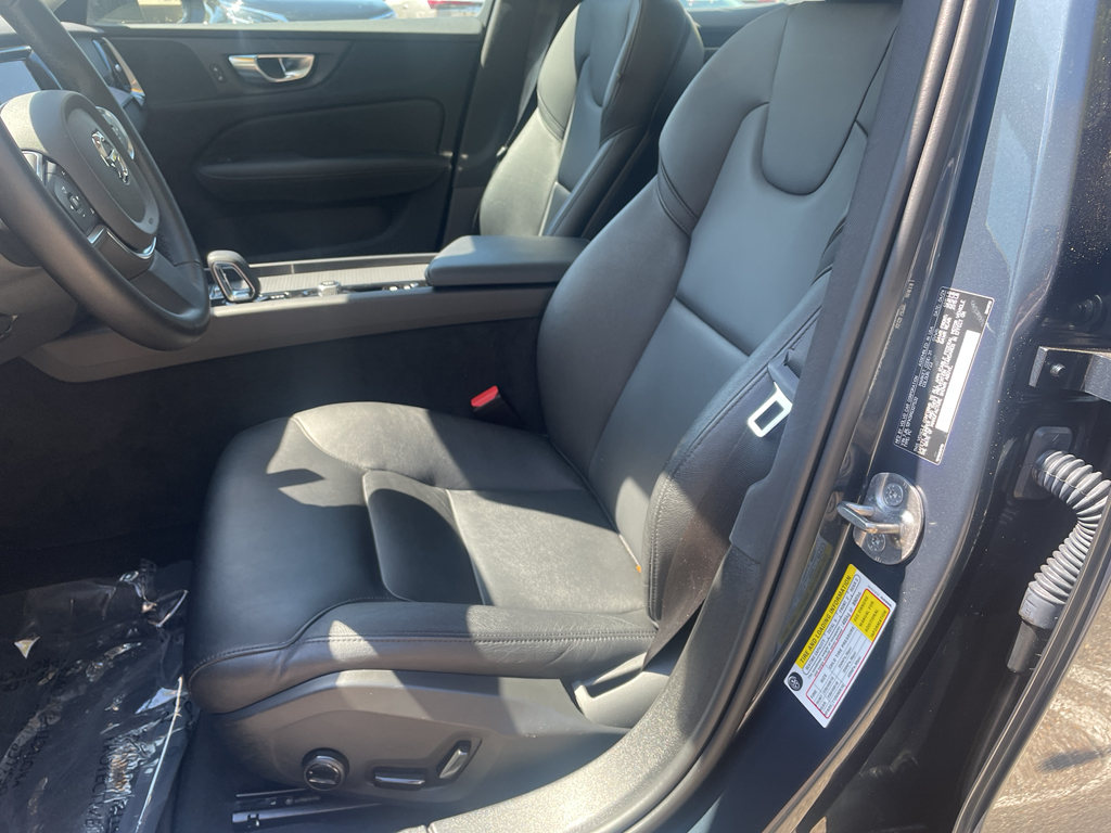 2024 Volvo S60 B5 Core photo 10