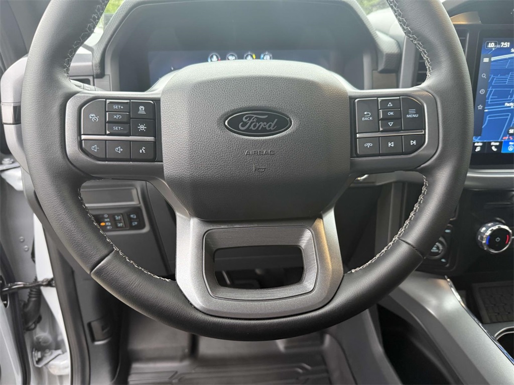 2025 Ford F-150 XLT photo 18