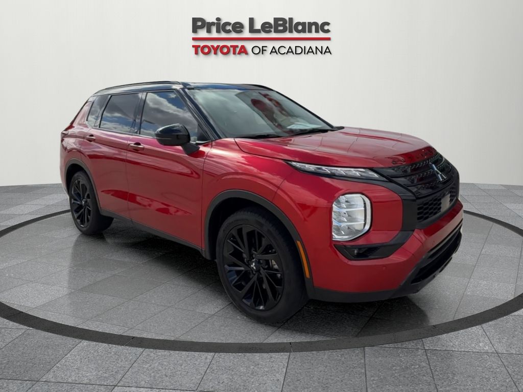 2024 Mitsubishi Outlander SEL Black Edition's photo