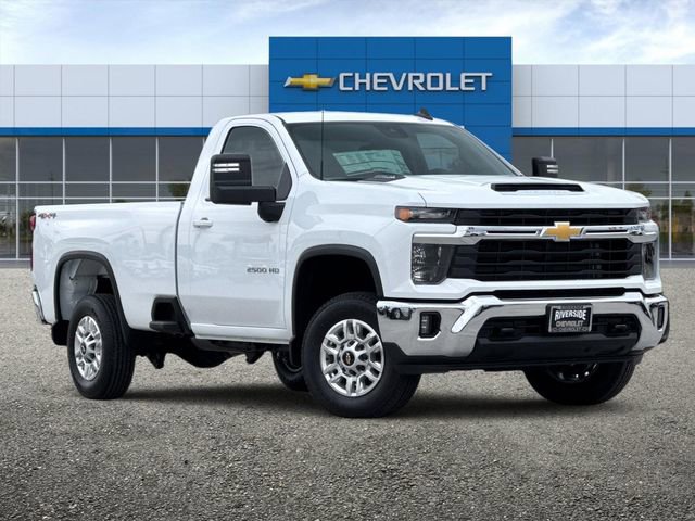 2026 Chevrolet Silverado 2500HD LT photo 2