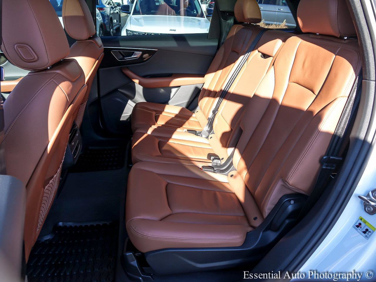 2023 AUDI Q7 - Image 9