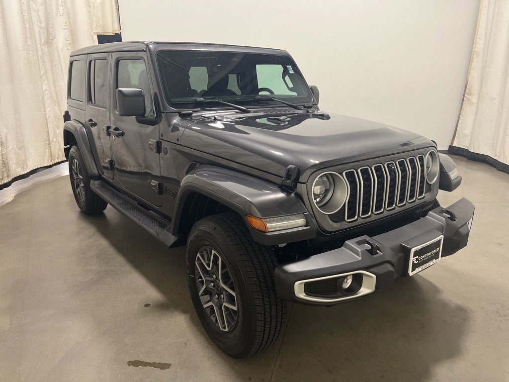 2026 Jeep Wrangler 4-Door Sahara's photo
