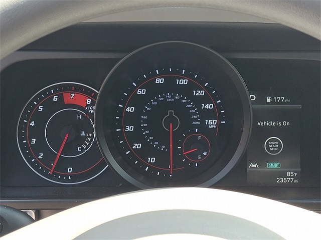 2023 Hyundai Elantra SEL photo 24