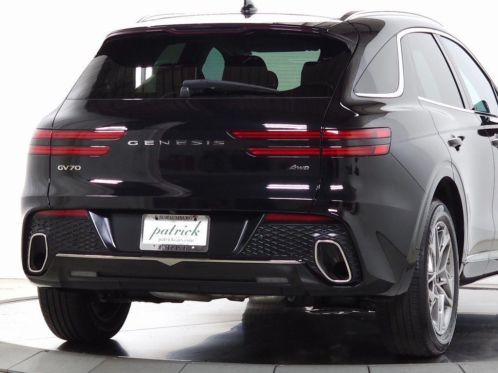 2024 Genesis GV70 2.5T Advanced photo 4
