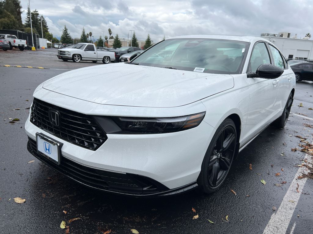 2025 Honda Accord Hybrid Sport-L's photo
