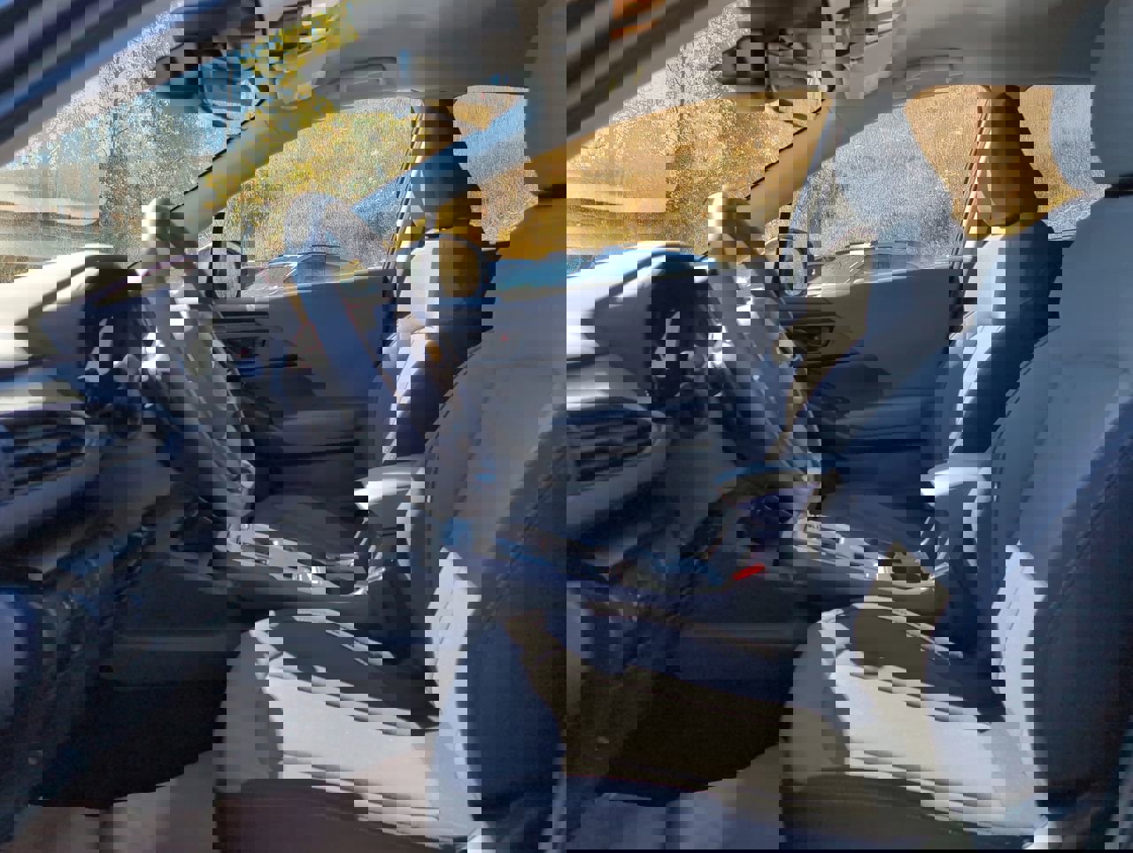 2025 Subaru Crosstrek Premium photo 3