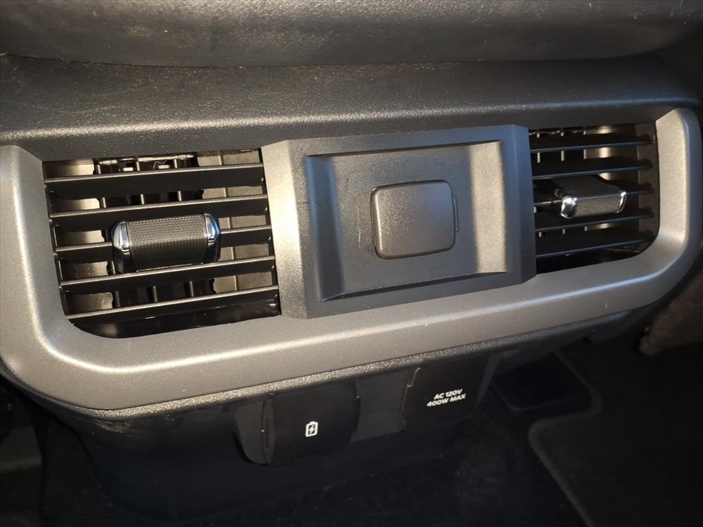 2022 Ford F-150 Lariat photo 10