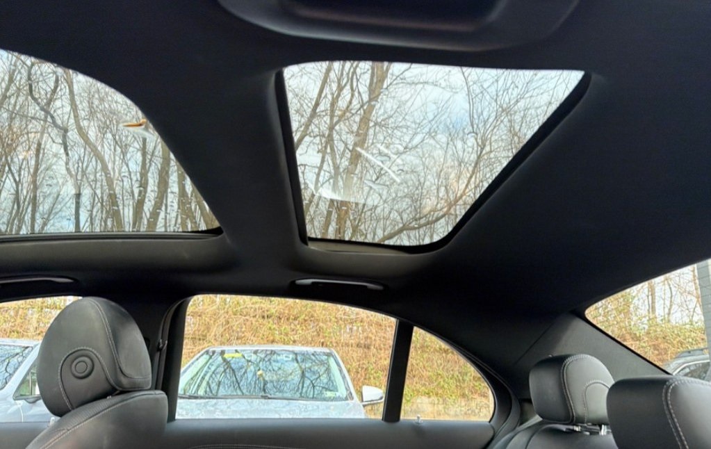 2022 MERCEDES-BENZ E-CLASS - Image 11