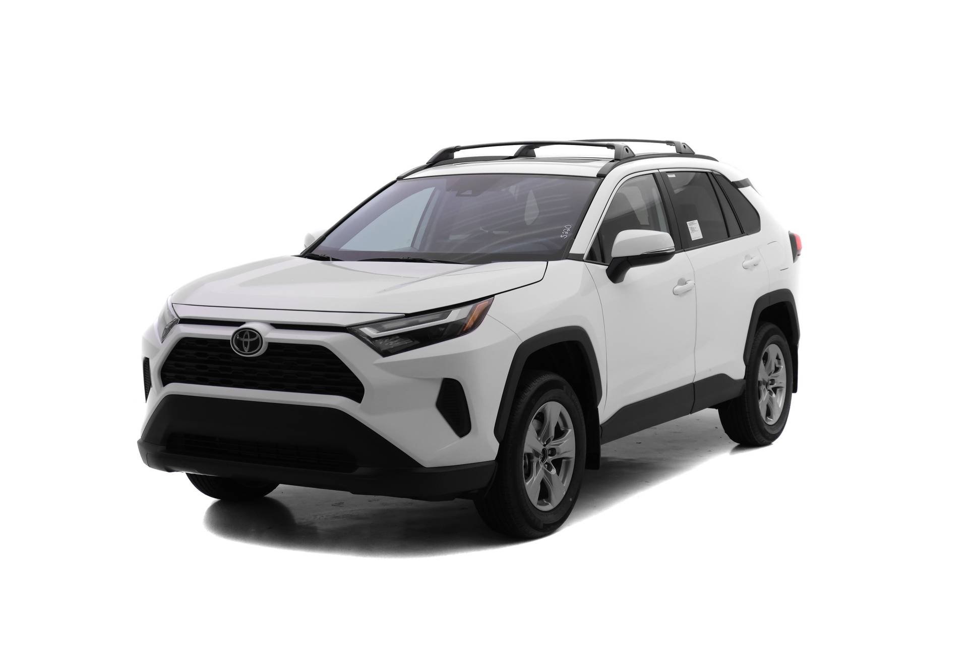 2025 Toyota RAV4 XLE's photo