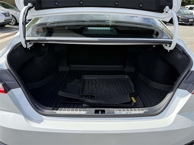 2025 Toyota Camry XLE photo 29