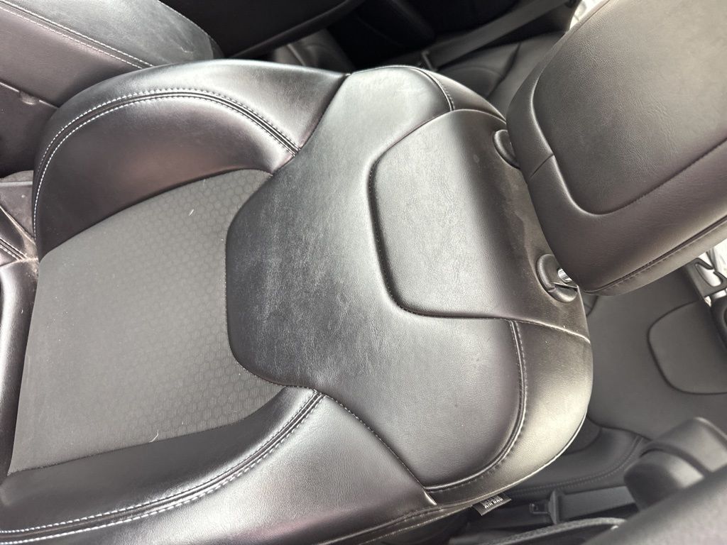 2019 Jeep Cherokee Latitude photo 3