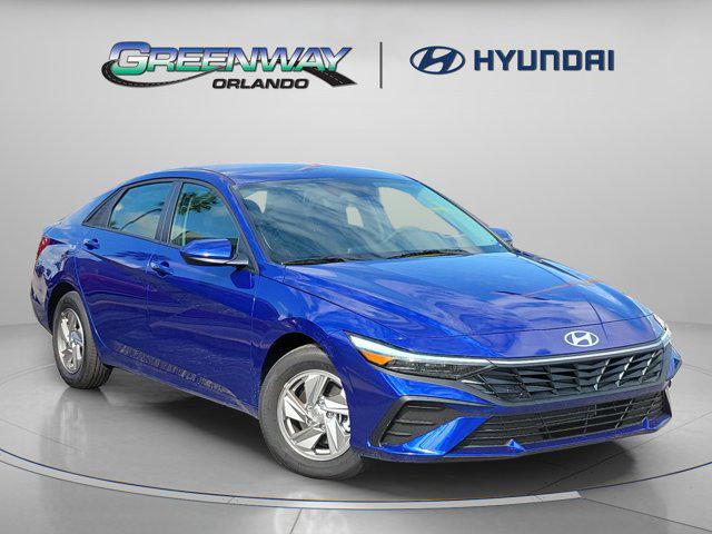 2025 Hyundai Elantra SE