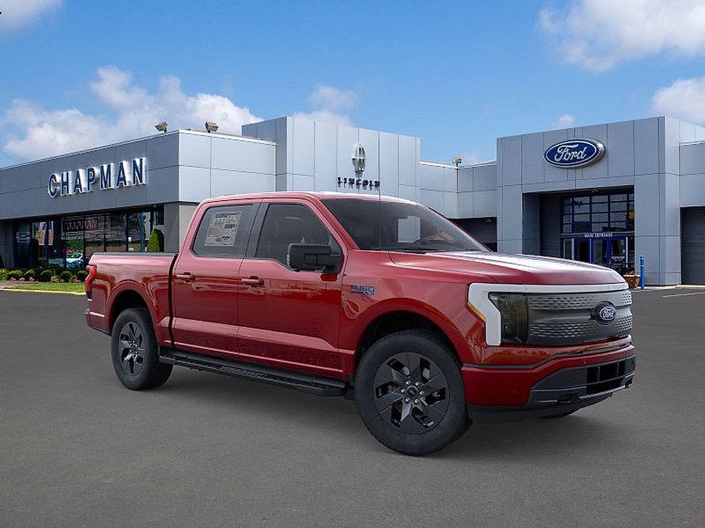 2025 Ford F-150 Lightning photo 5