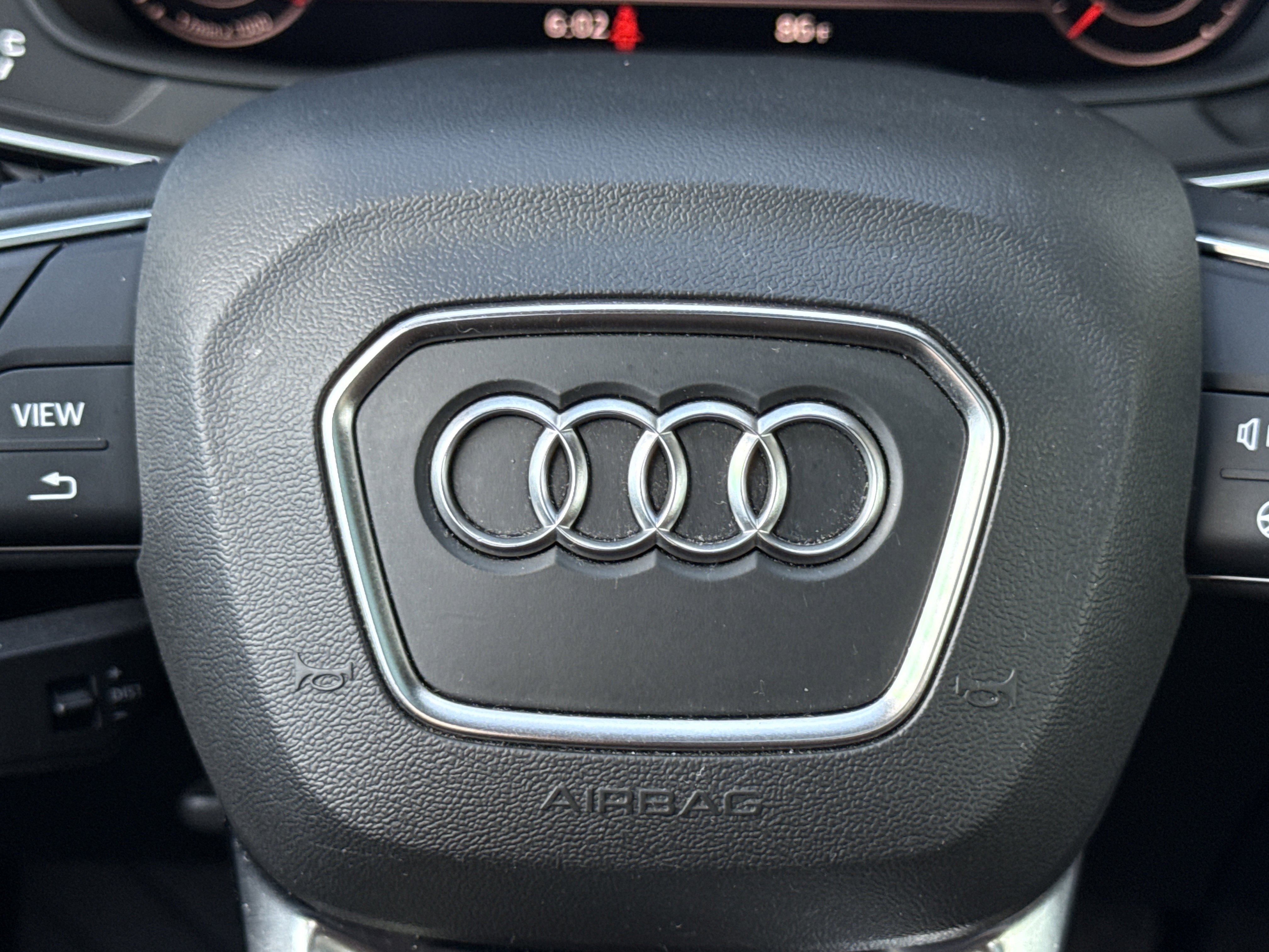 2018 Audi Q5 Premium Prestige photo 2