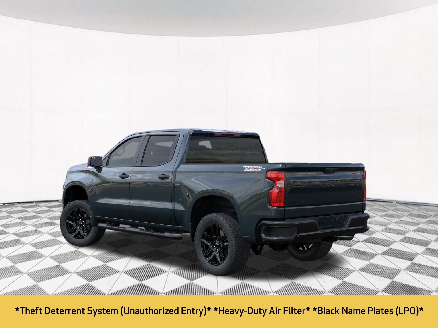 2026 Chevrolet Silverado 1500 Custom Trail Boss photo 2