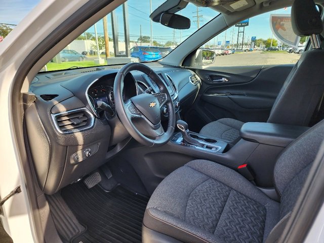 2022 Chevrolet Equinox LT photo 21