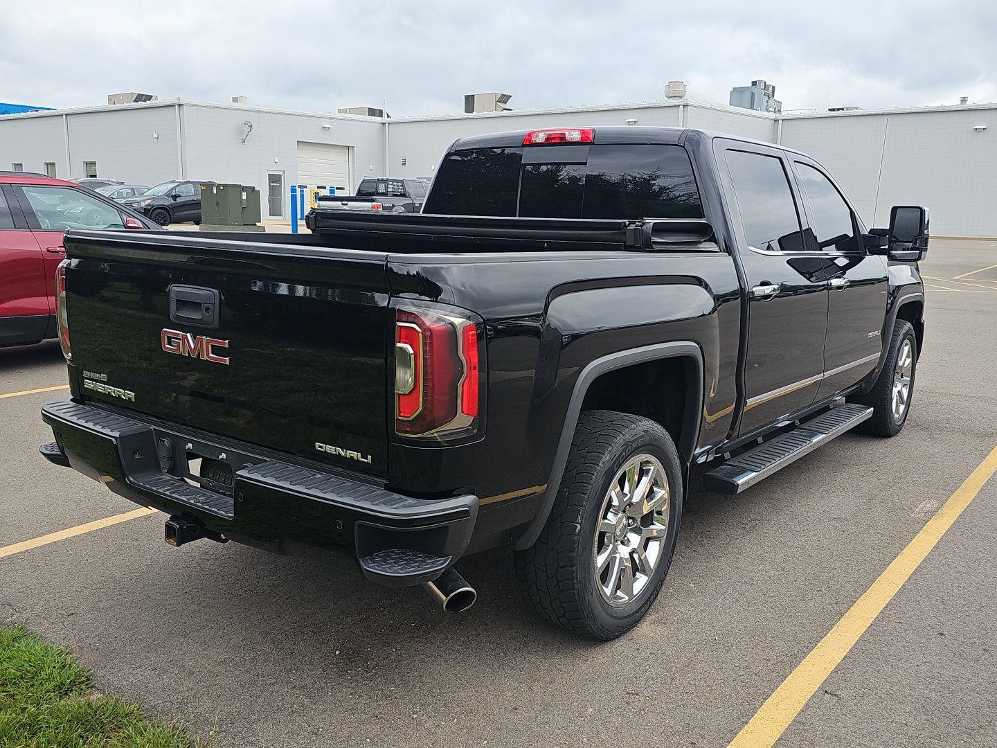 2017 Gmc Sierra 1500 Denali photo 3