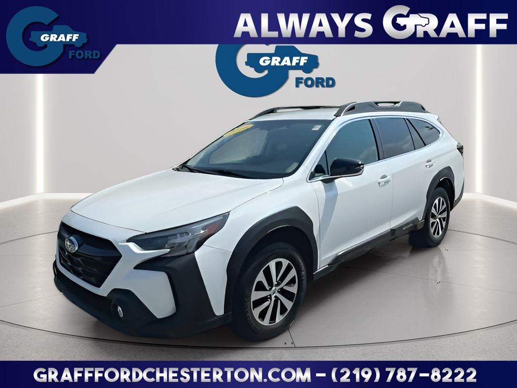 2023 Subaru Outback Premium's photo