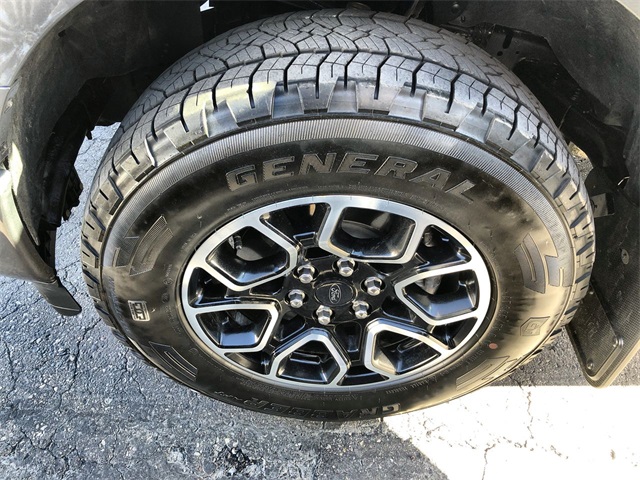 2023 Ford F-150 XLT photo 2