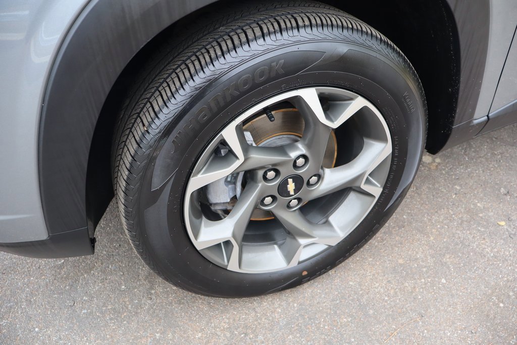 2024 Chevrolet Trax LT photo 39