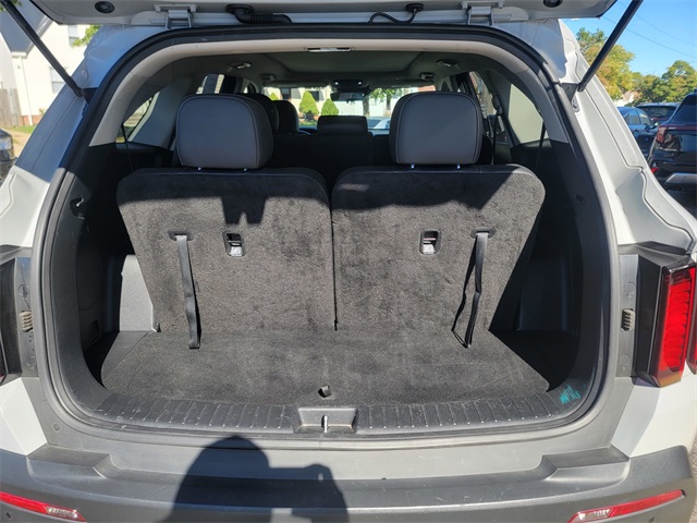 2023 Kia Sorento X-Line S photo 17