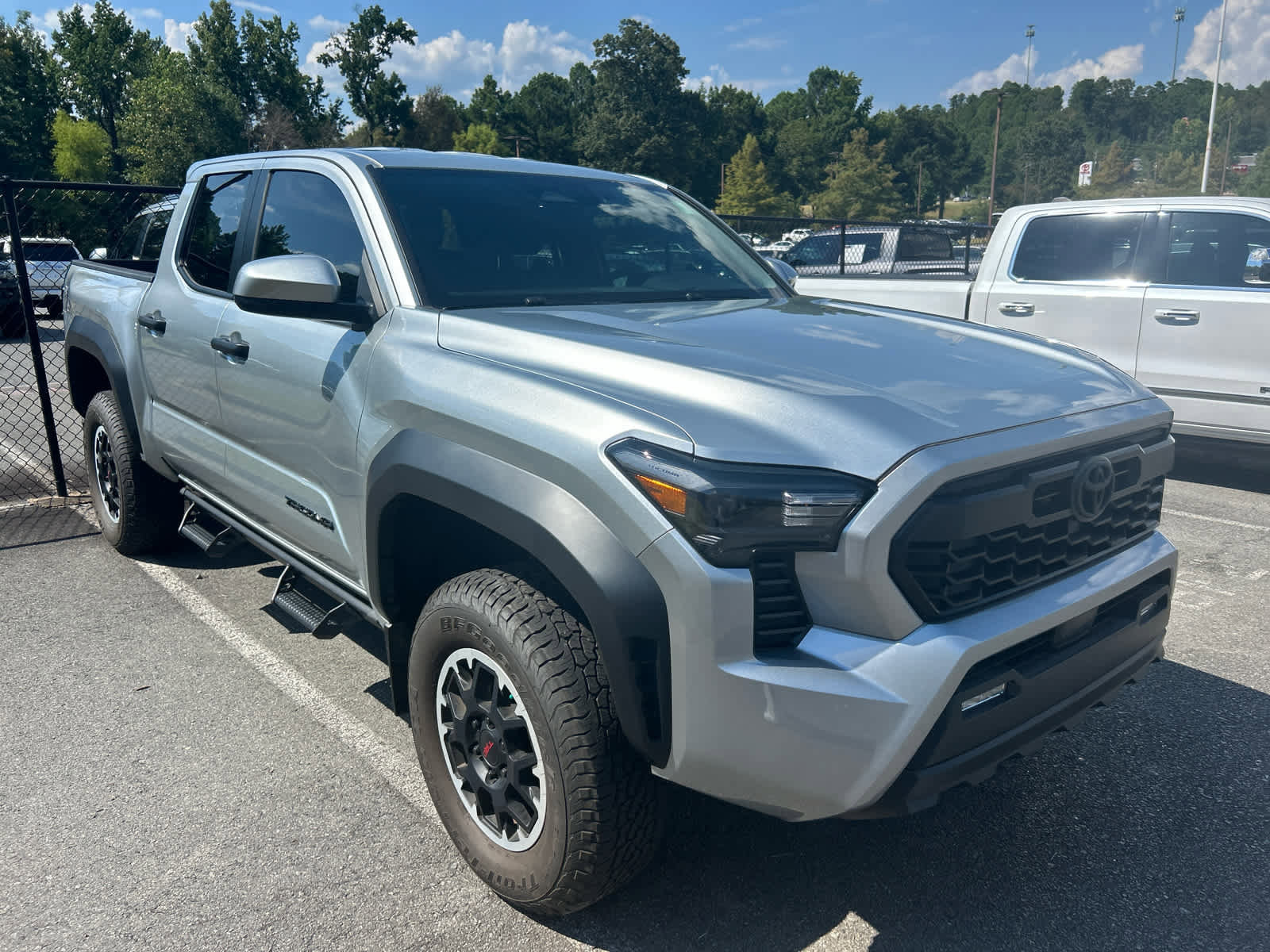 Used 2024 Toyota Tacoma TRD Off Road with VIN 3TYLB5JNXRT028711 for sale in Little Rock