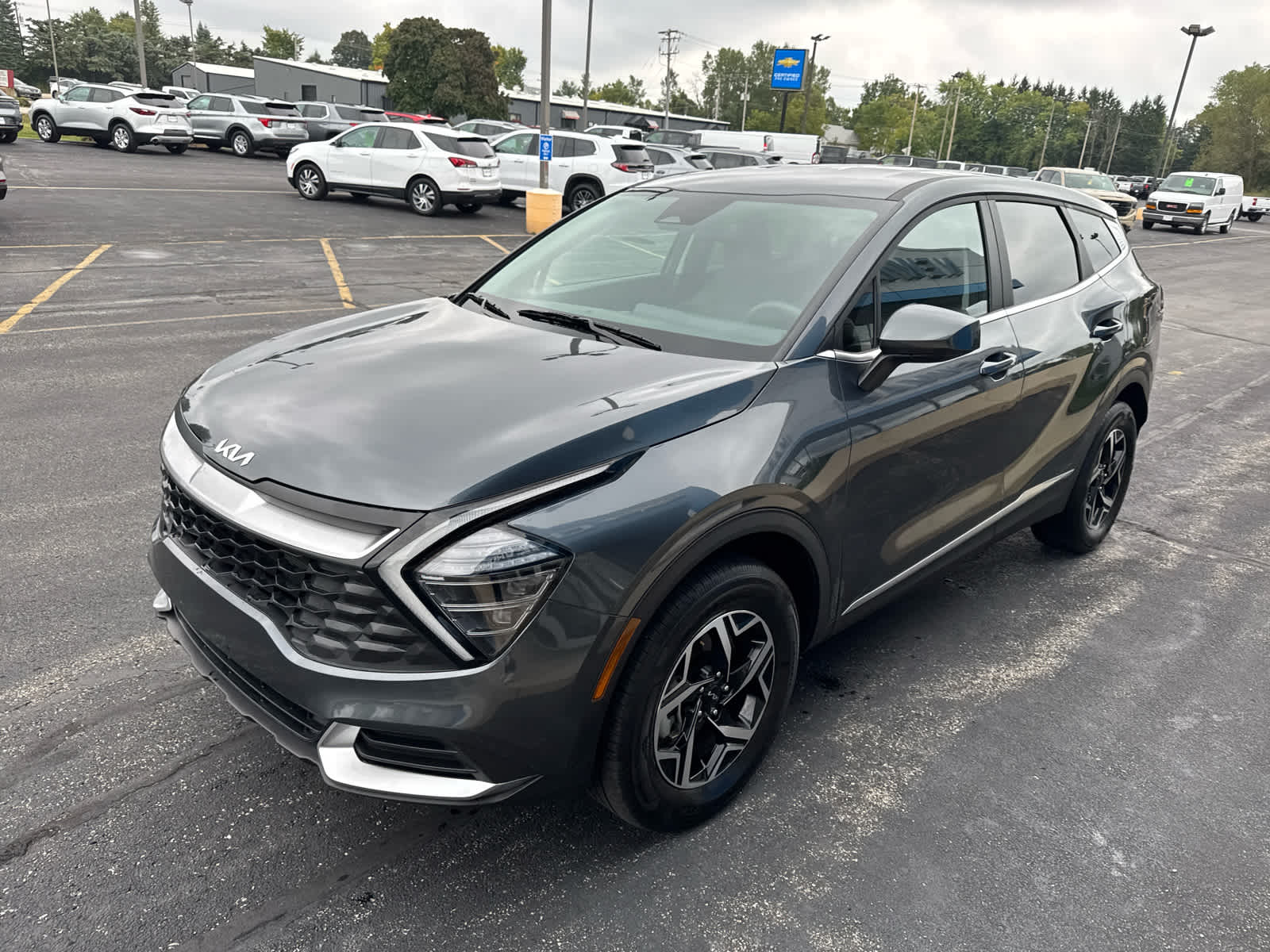 2024 Kia Sportage LX photo 5