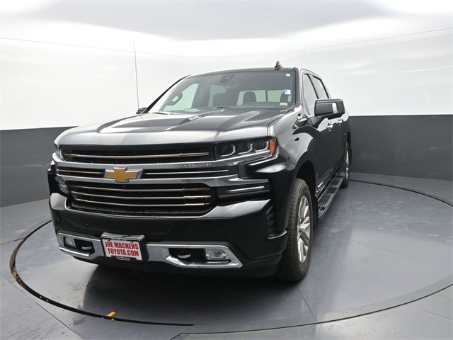 2022 Chevrolet Silverado 1500 High Country photo 3