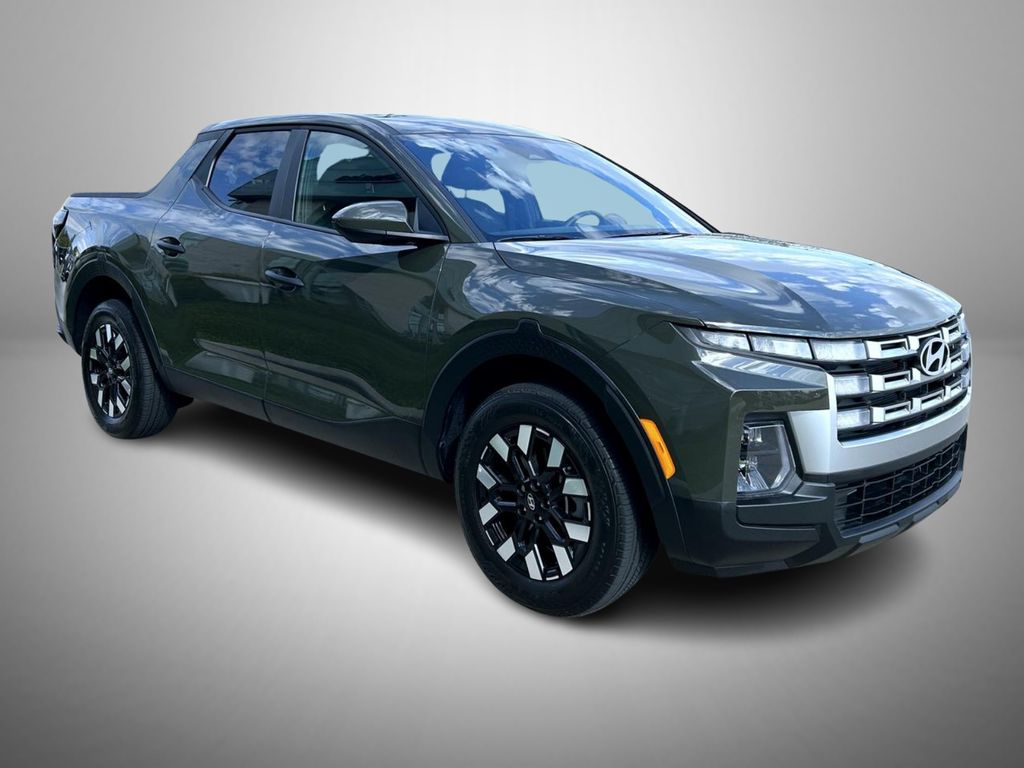 2025 Hyundai Santa Cruz SE photo 3