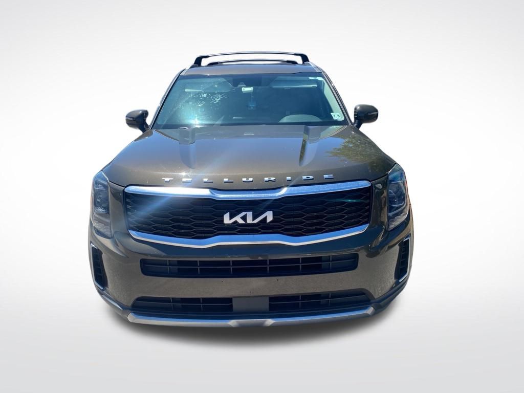 2022 Kia Telluride S photo 2