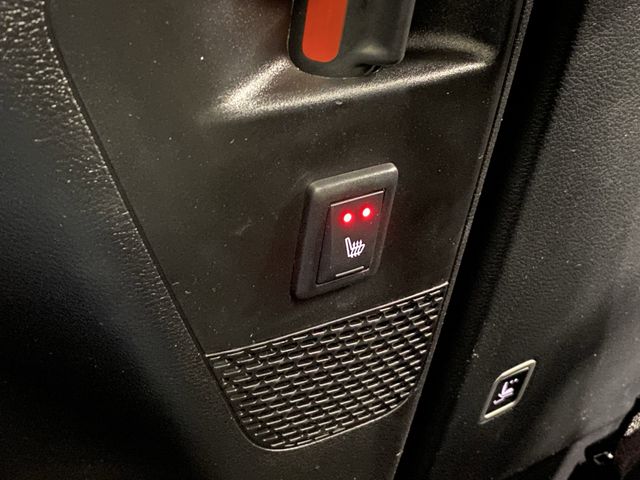 2025 Chrysler Pacifica photo 35