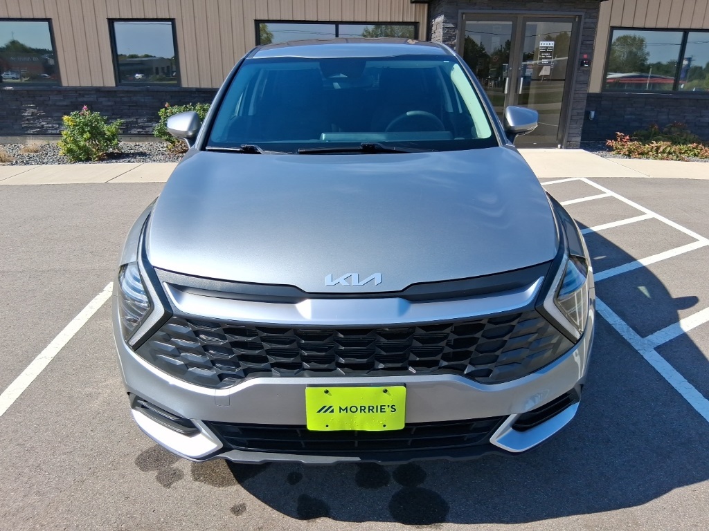 2024 Kia Sportage LX photo 2